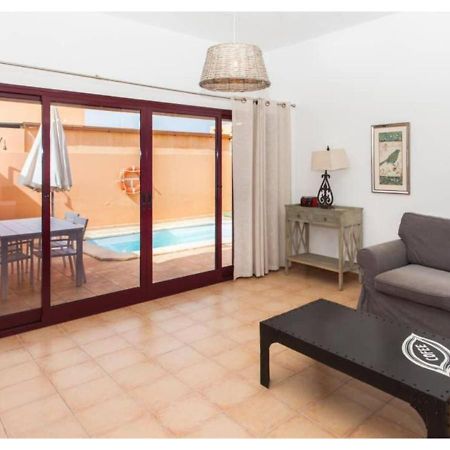 Anahi Homes Corralejo -Villa Dracaena 4 La Oliva Exterior photo